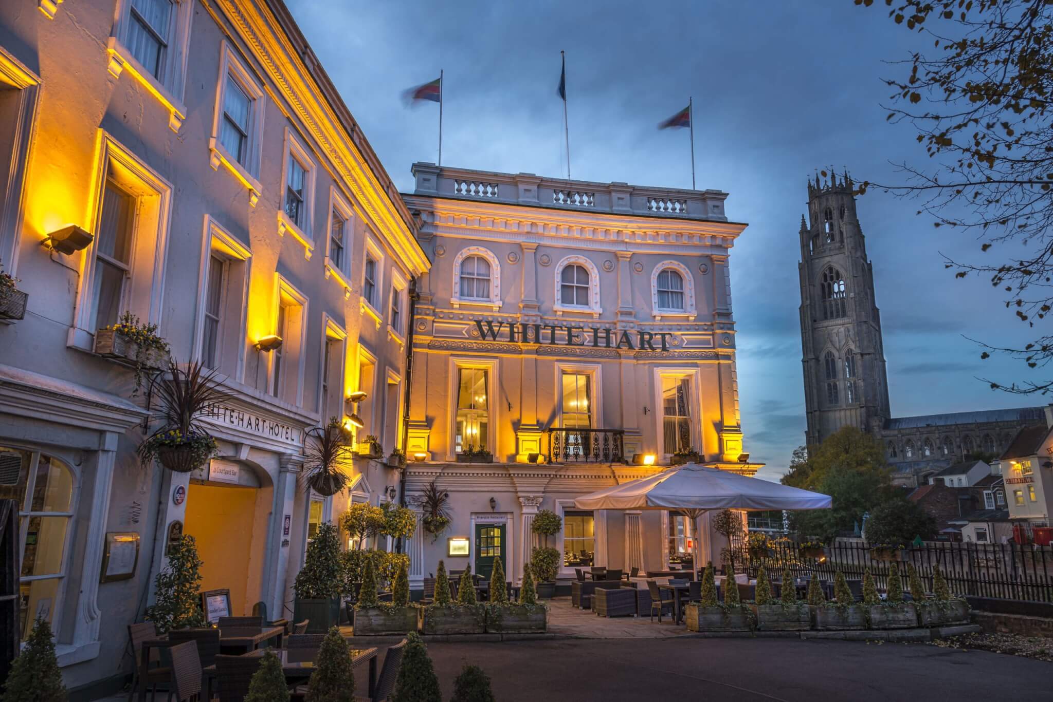 historic pub boston white hart 2